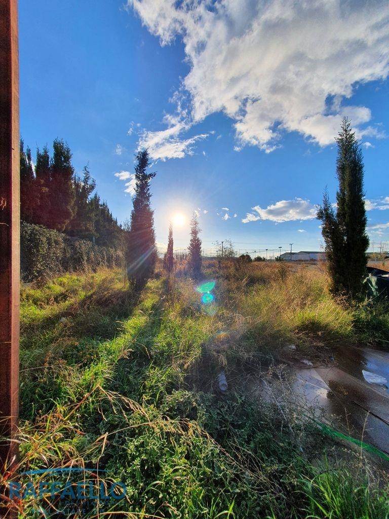 (For Rent) Land Industrial Plot || Piraias/Agios Ioannis Renti - 3.000 Sq.m, 4.700€ 