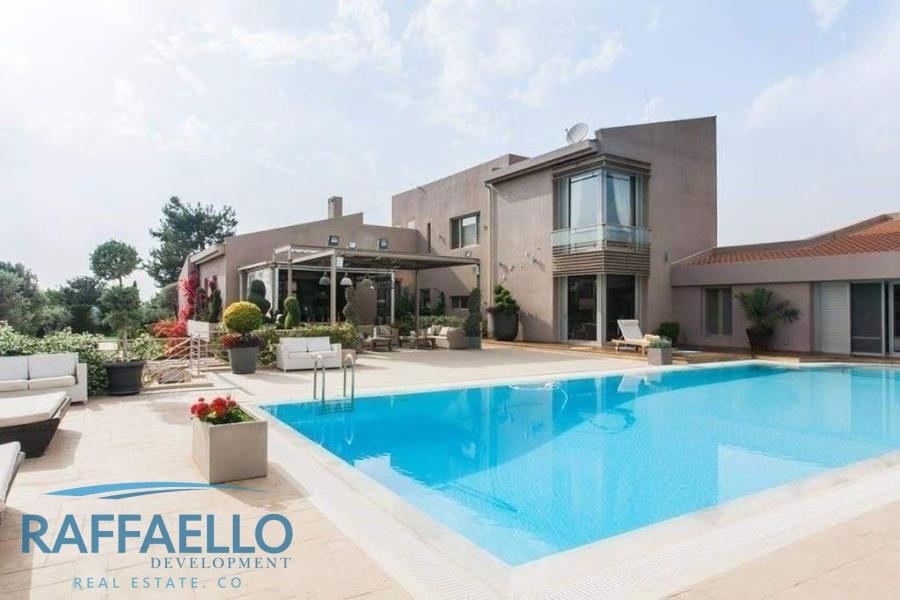 (For Sale) Residential Villa || Athens North/Marousi - 1.000 Sq.m, 5.000.000€ 