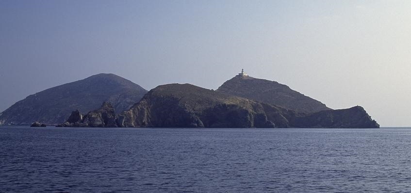 (For Sale) Land Other properties || Piraias/Spetses - 2.000.000 Sq.m, 17.000.000€ 