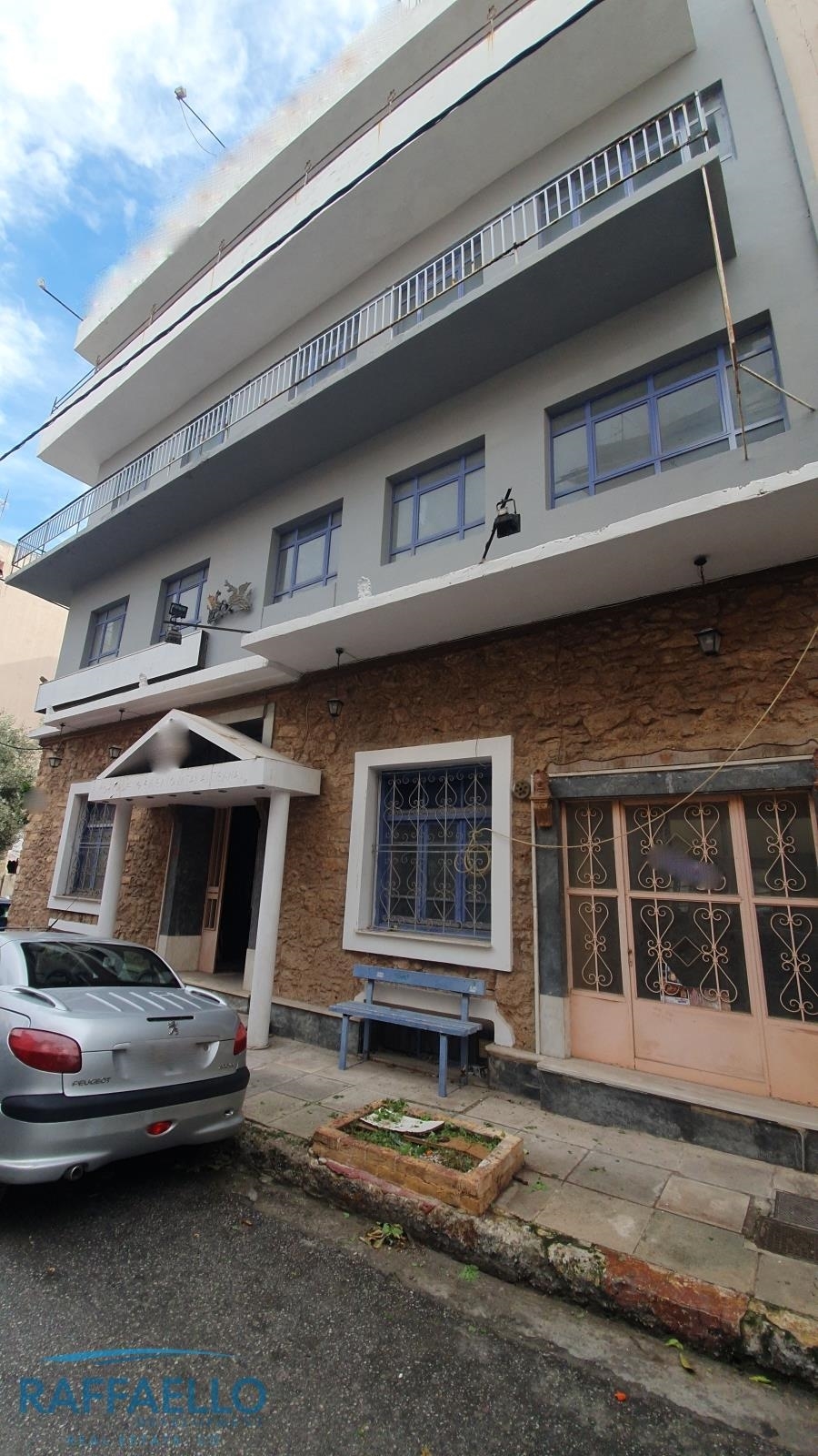 (For Sale) Residential Building || Piraias/Piraeus - 680 Sq.m, 700.000€ 