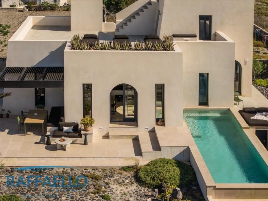 (For Sale) Residential Maisonette || Cyclades/Santorini - 170 Sq.m, 3 Bedrooms, 1.950.000€ 