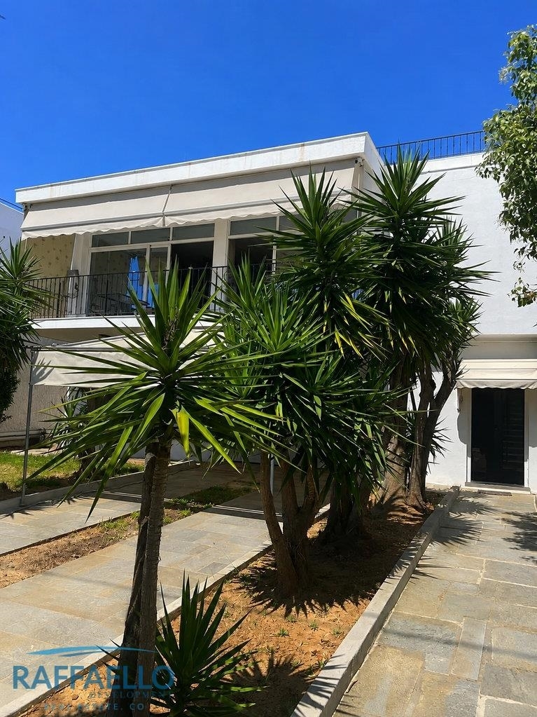 (For Sale) Residential Detached house || East Attica/Saronida - 325 Sq.m, 1.795.000€ 